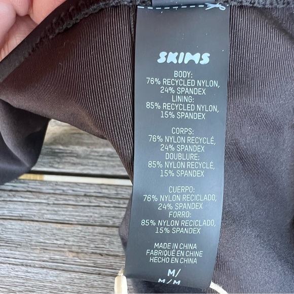 SKIMS Cheeky Tanga Bikini Bottom Onyx Black Sexy Swimwear SW-TAN-0783 Med NWT - Picture 10 of 11